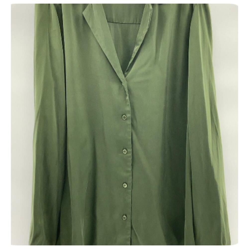 Quince Washable Stretch Notch Collar Blouse Basil Green Sz L NWT - Picture 7 of 7